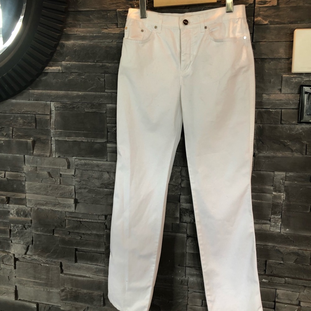 Byblos white pants